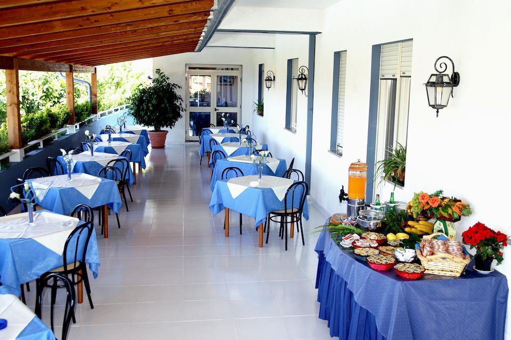 Hotel Blu Eden Praia a Mare Eksteriør bilde