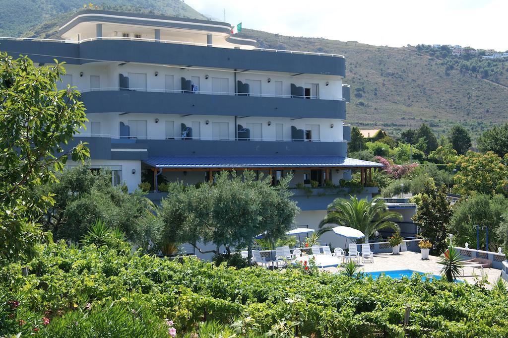 Hotel Blu Eden Praia a Mare Eksteriør bilde